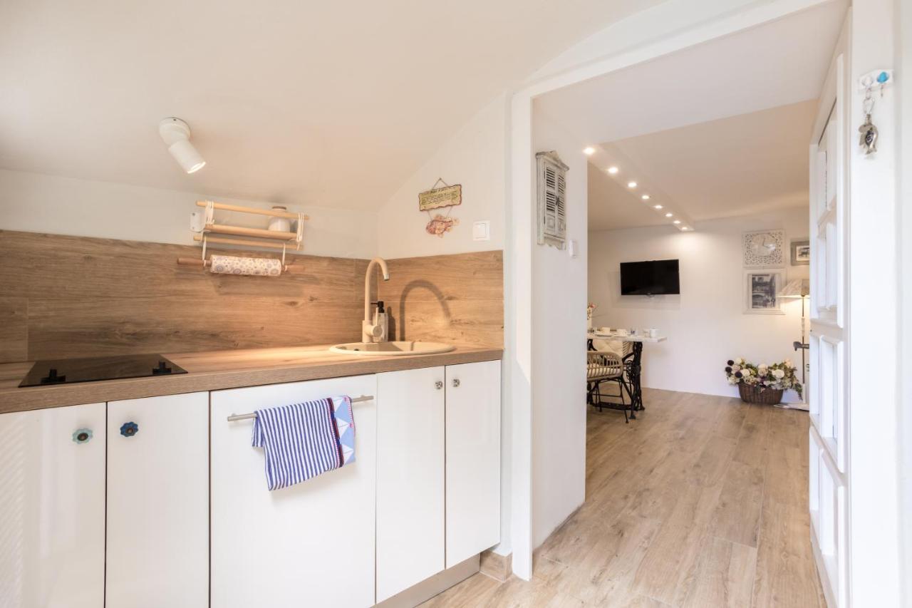 פונאנט Charming Studio Apartment At House Rustica With Terrace And Nearby Parking מראה חיצוני תמונה